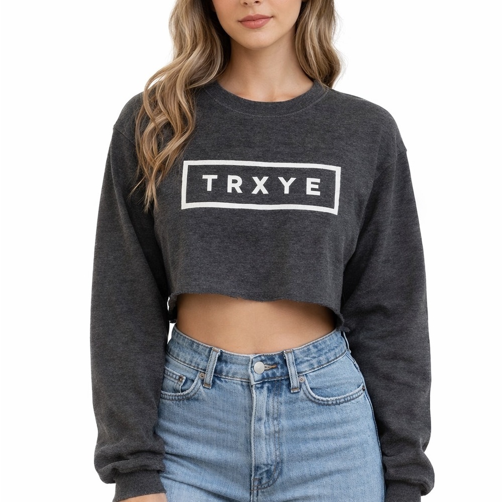 GRAY CROP SWEATER